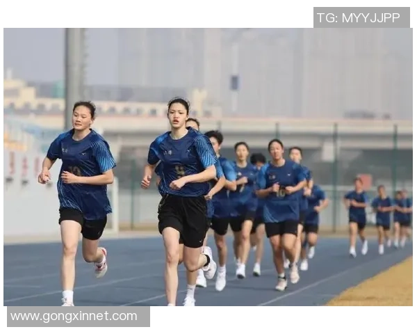 南京排球队在排球意识排行榜中荣登第十名展现团队实力与潜力