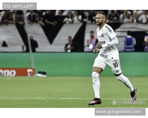 身披九号足球明星的荣耀与梦想之路探秘